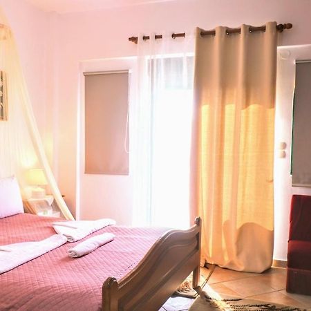 Вілла La Casa Di Silvia Apolakkia Екстер'єр фото