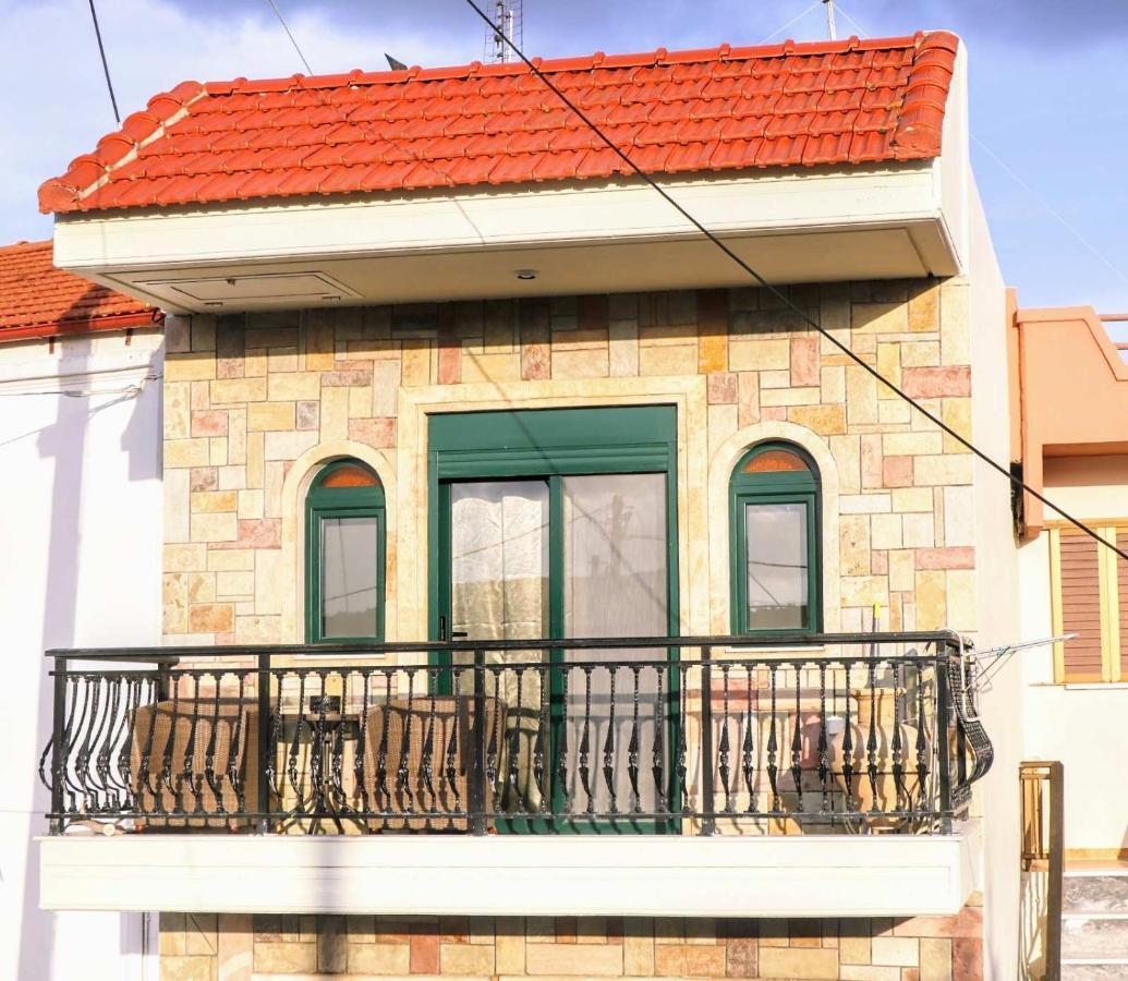 Вілла La Casa Di Silvia Apolakkia Екстер'єр фото